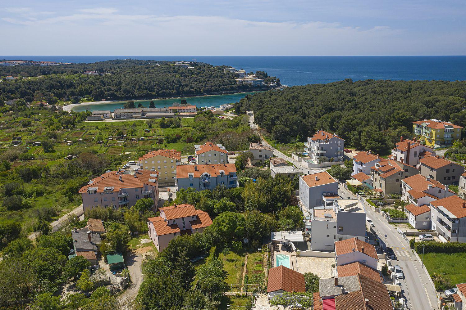 Nur 250 Meter Vom Strand Mit Salzwasserpool Pula Luaran gambar